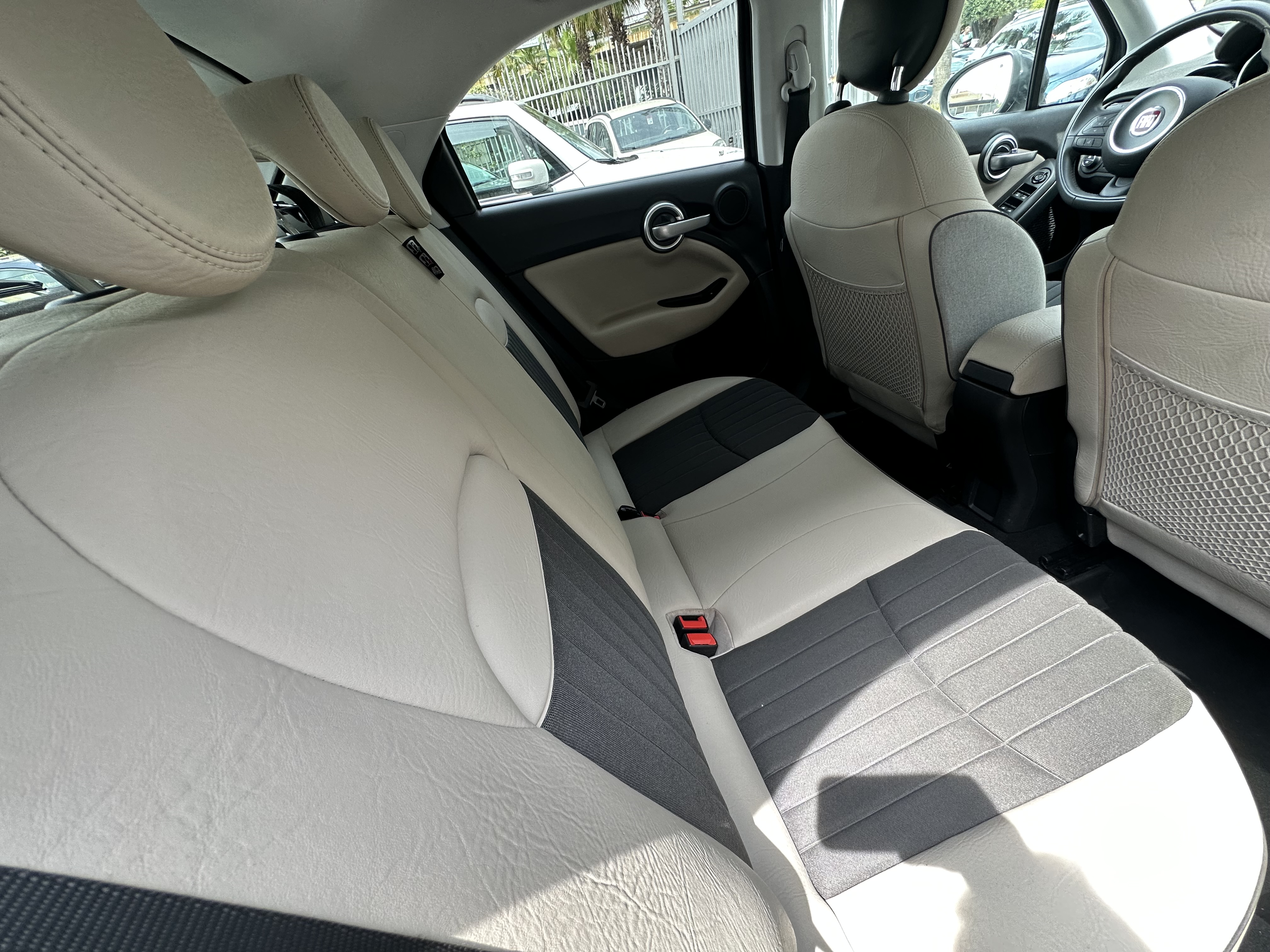500x 1.6 120cv Lounge 2017