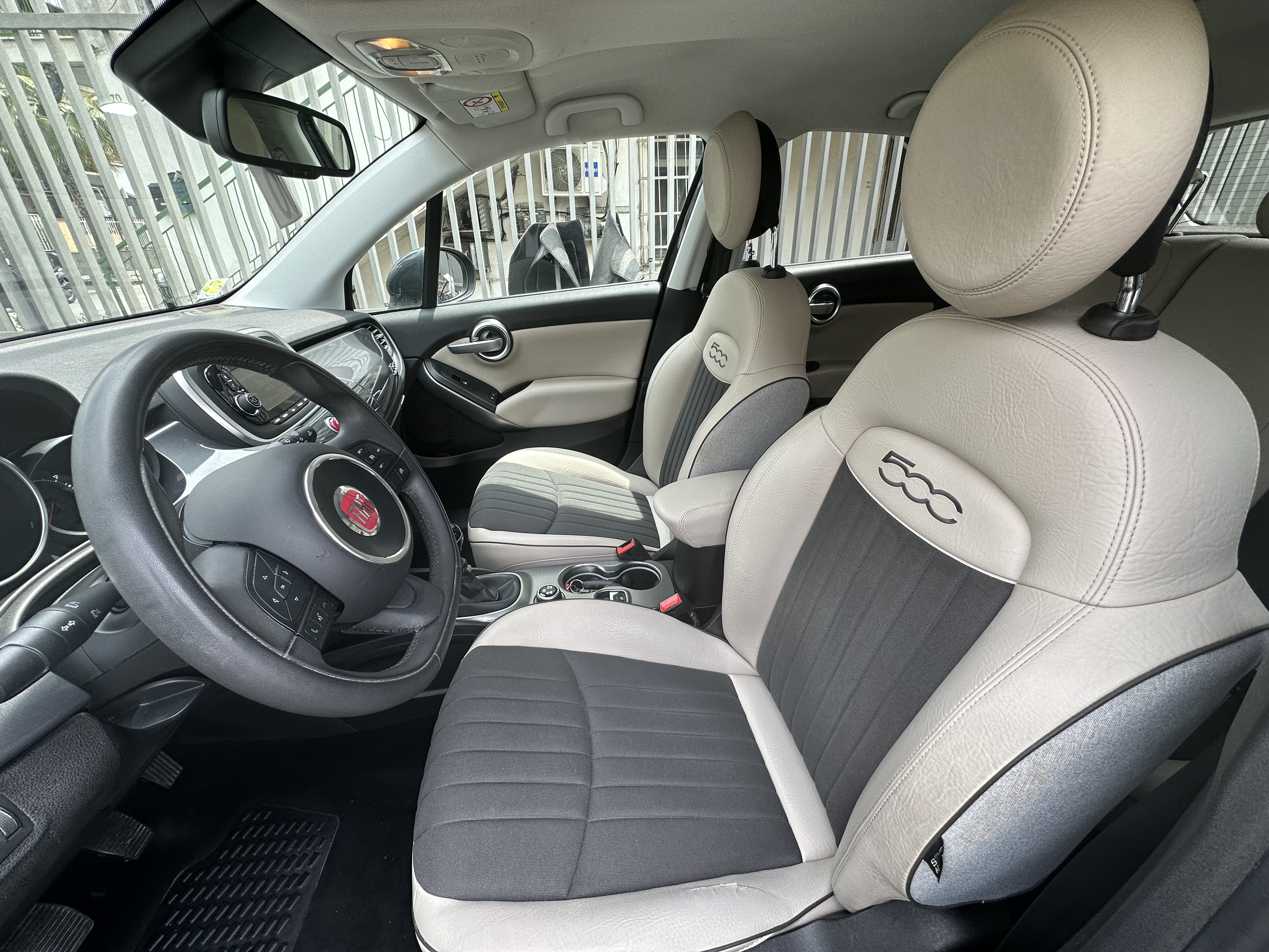500x 1.6 120cv Lounge 2017