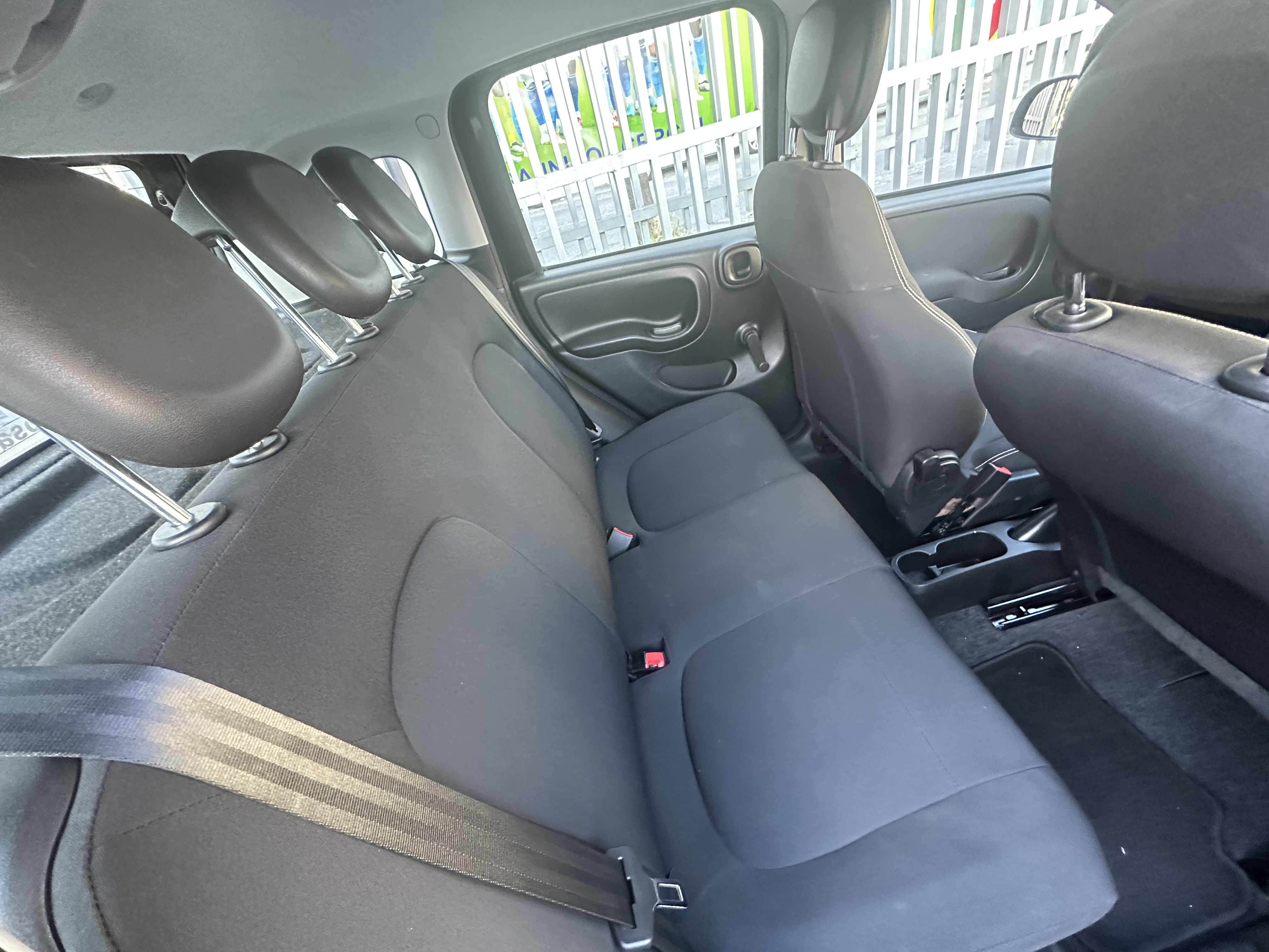 Panda 1.0 Hybrid 2023 25.000km