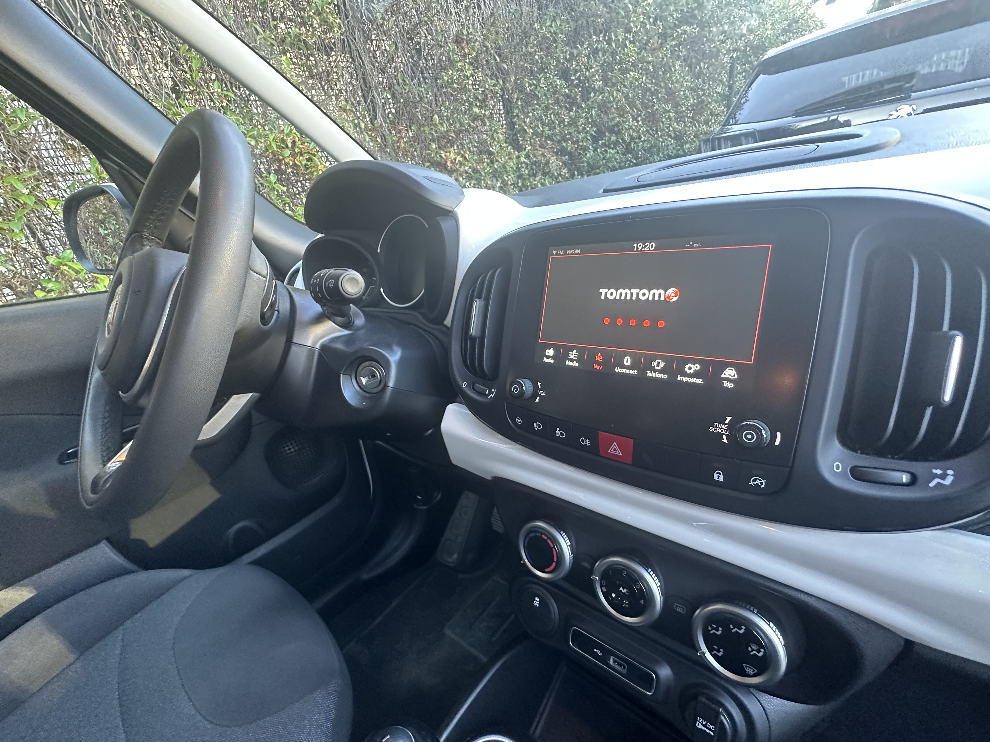 500l 1.3 95cv 2019 Navi