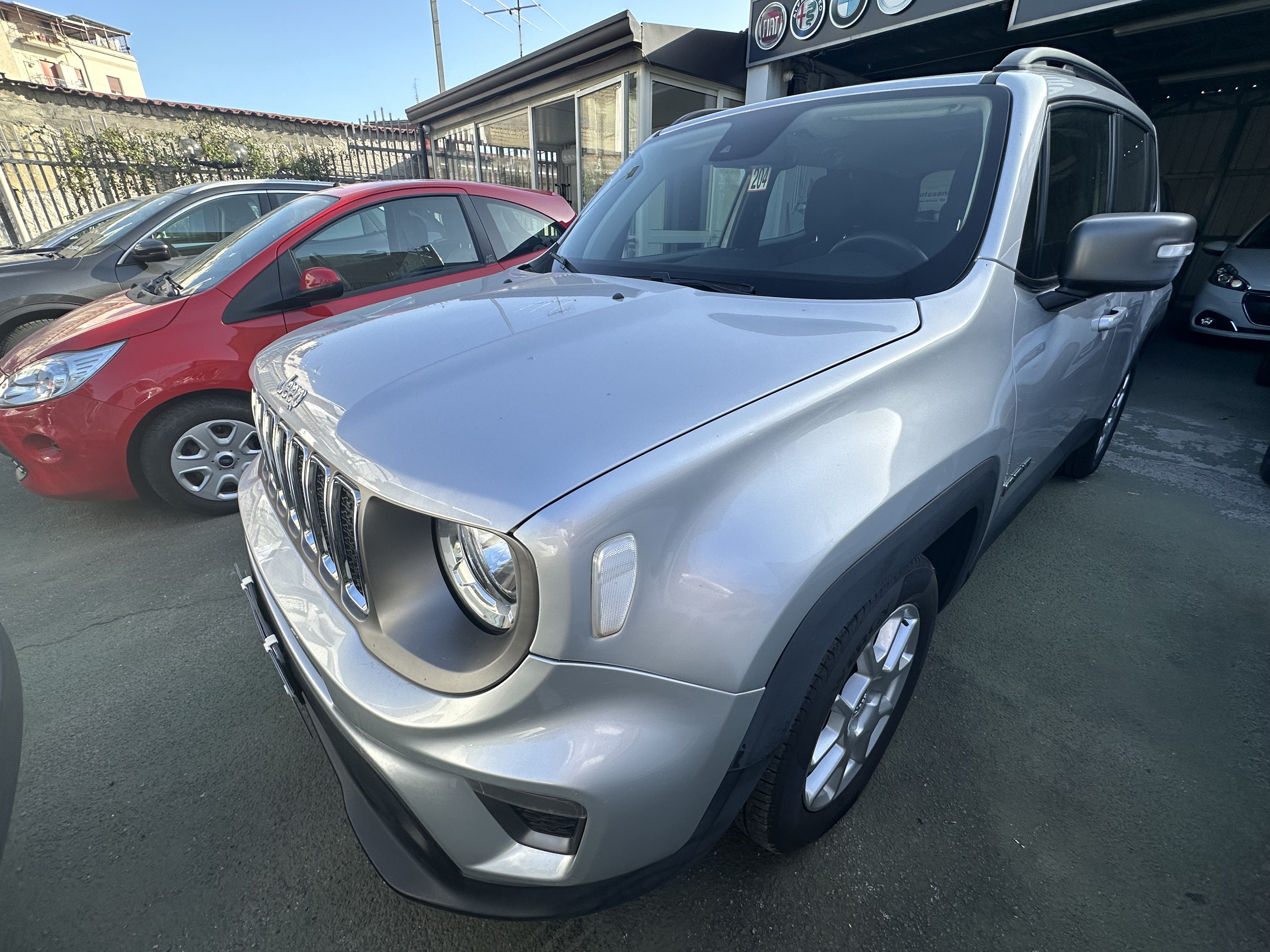 Renegade 1.6 130cv 2021 schermo 8.4 Navi