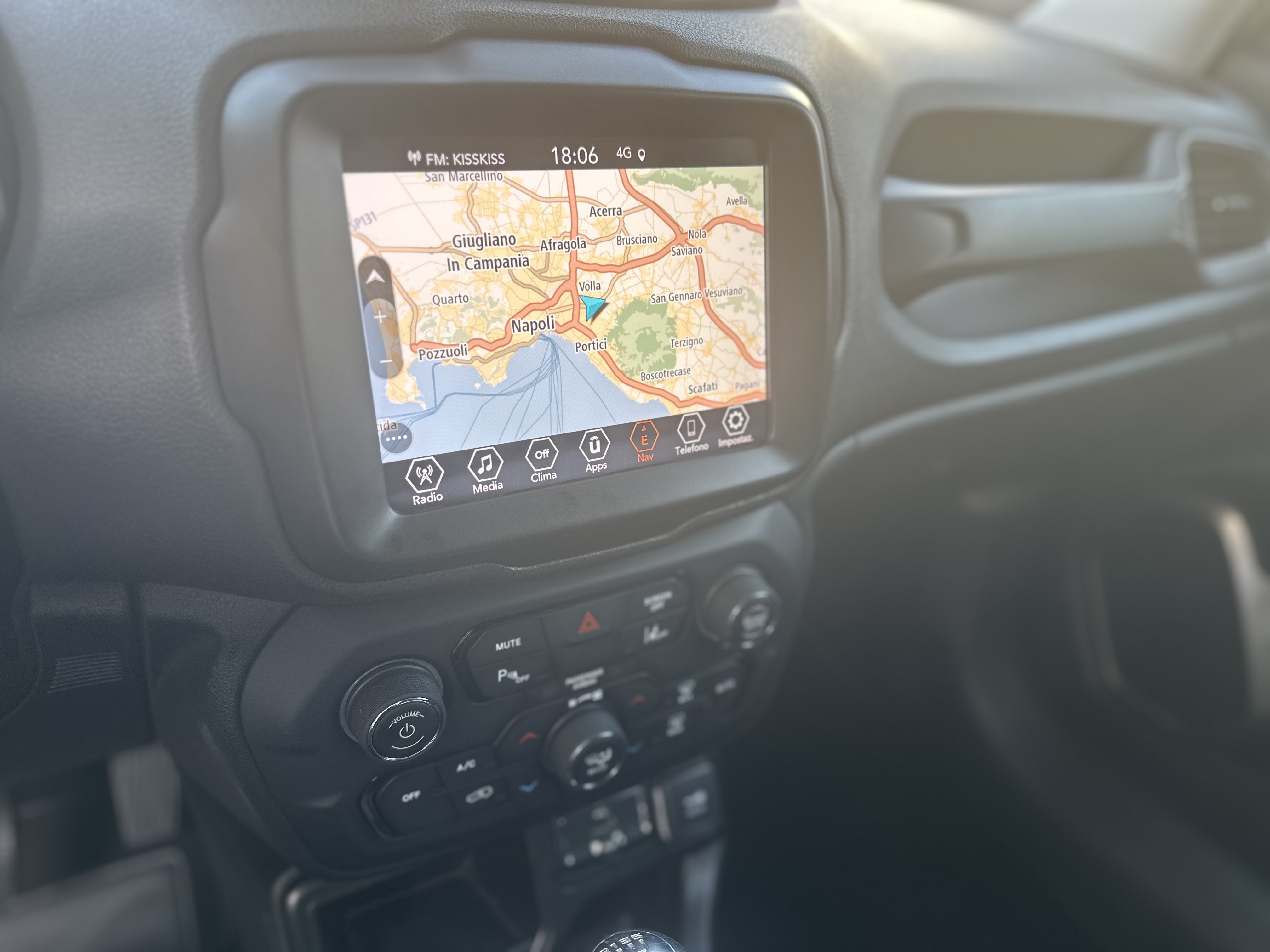Renegade 1.6 130cv 2021 schermo 8.4 Navi