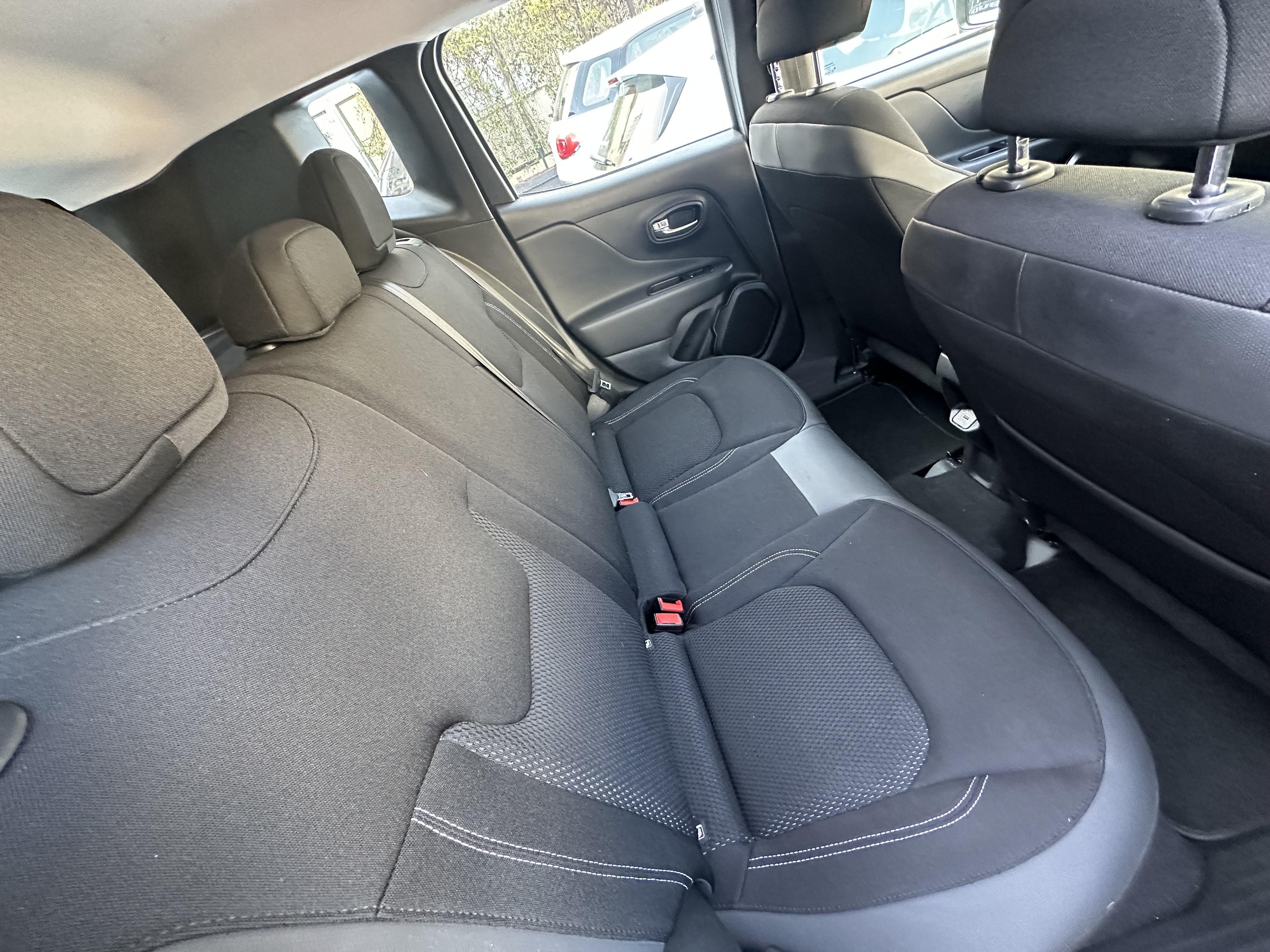 Renegade 1.6 130cv 2021 schermo 8.4 Navi
