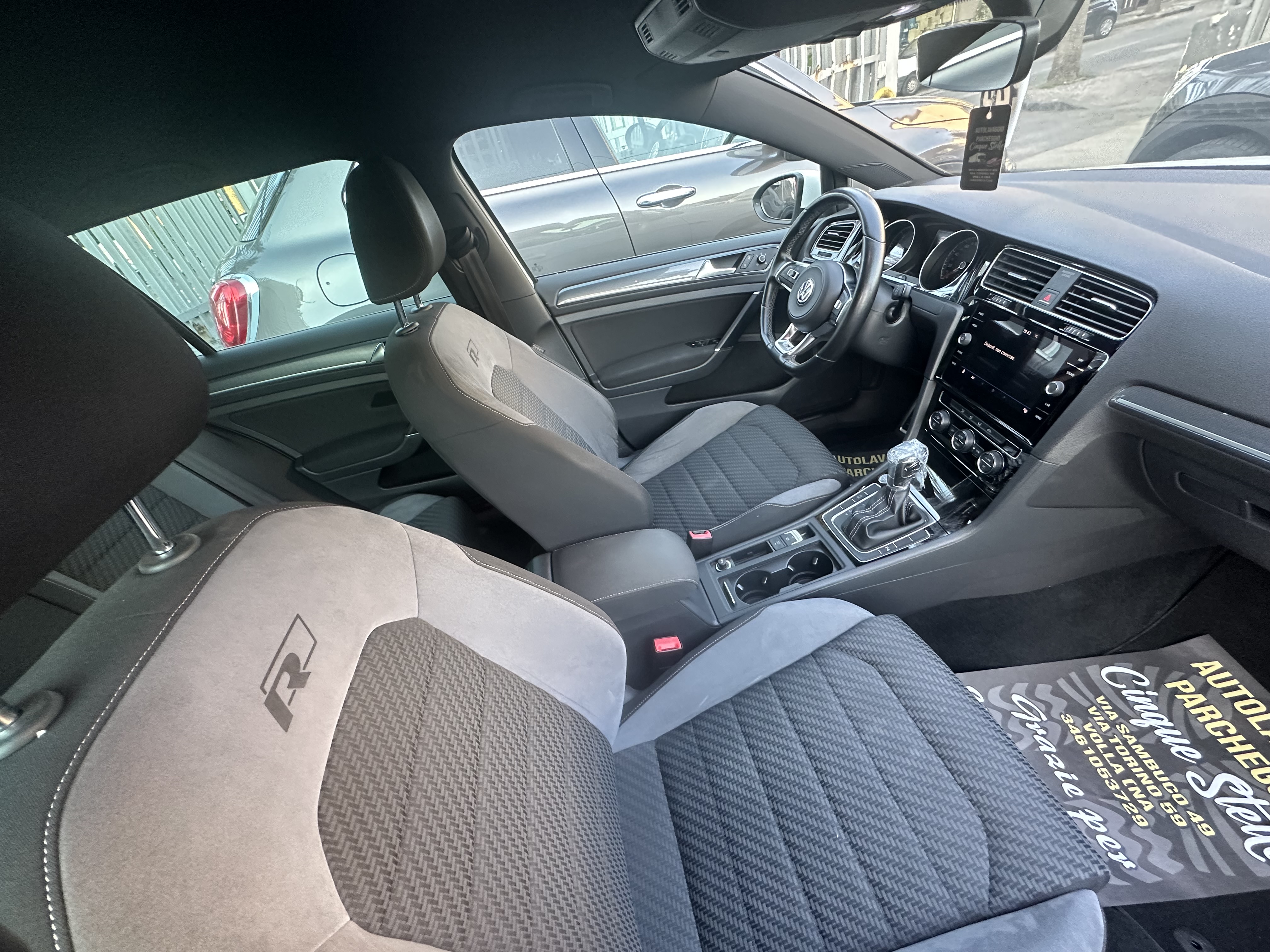 Golf 1.6 115cv Cambio aut.DSG R LINE INTERNO ED ESTERNO