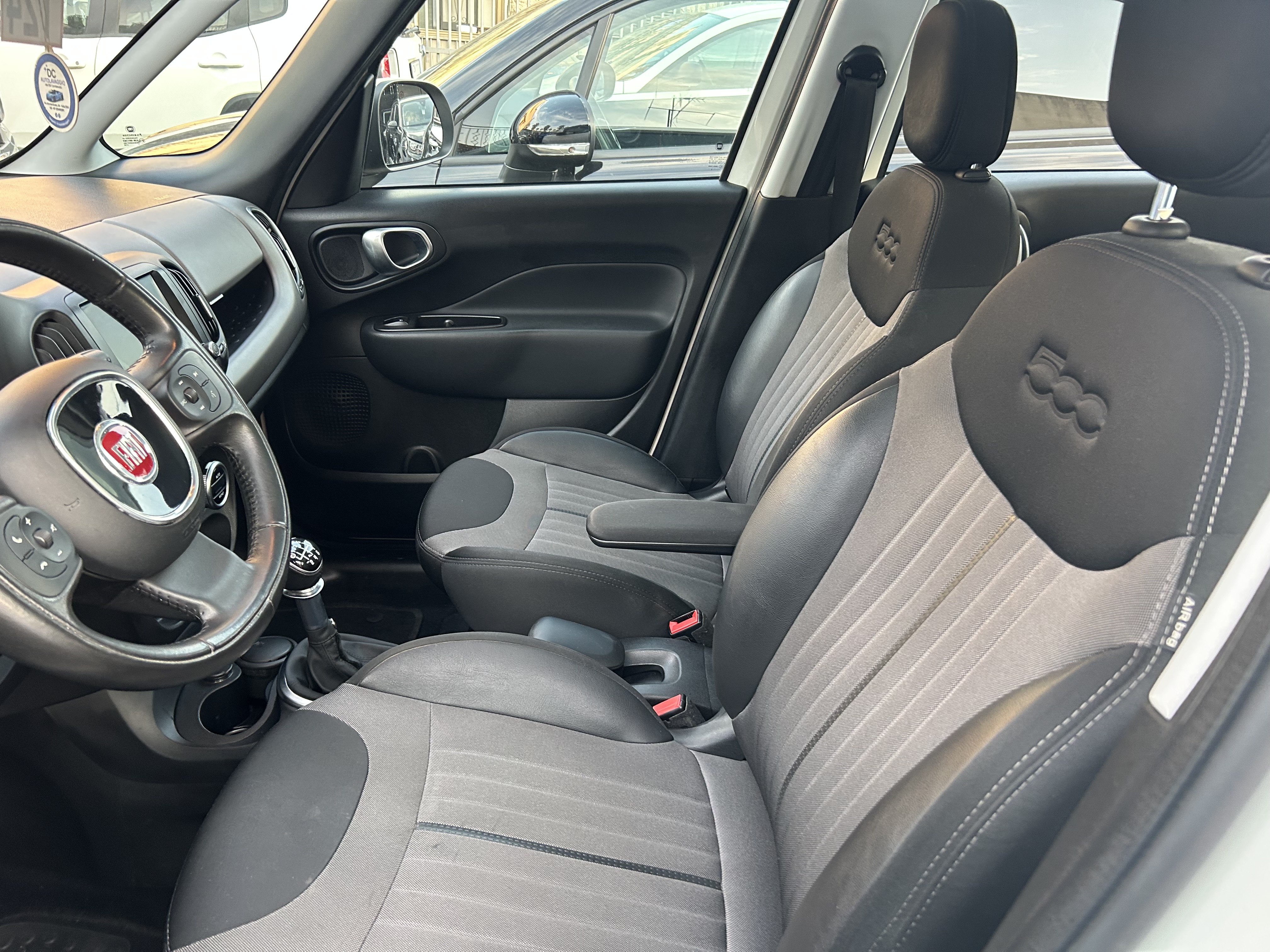 500L 1.6 Multijet Lounge 